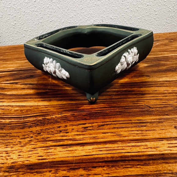 Vintage Jasperware Flower Ring Green Footed No Chips/Cracks - Picture 2 of 9